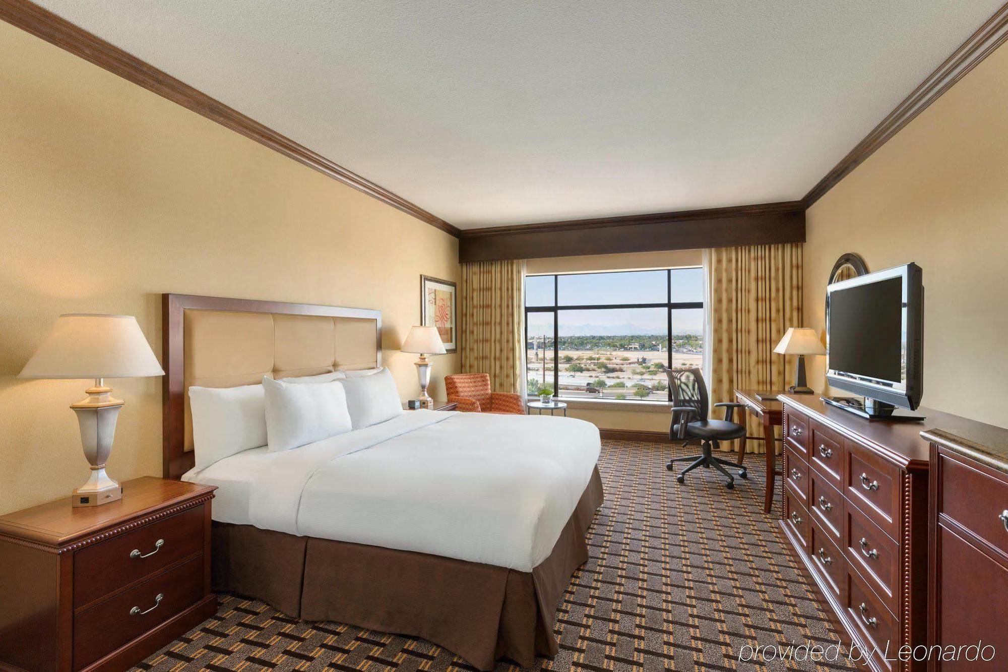 Hilton Phoenix Chandler Eksteriør billede